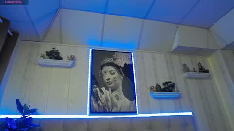  Lady Jeen    Back on Sunday 8th of December online show from 02/06/25, 02:04