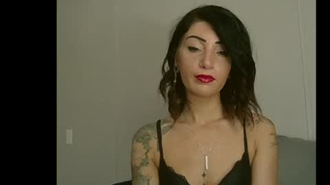ladylane393 online show from 05/11/26, 07:55