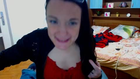 Snapshot of ladylhoty chatting on 06/15/26, 06:32 LadyLHoty online show from 06/15/26, 06:32