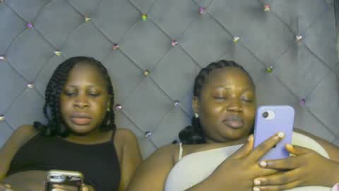 sexylila online show from 07/06/26, 04:09