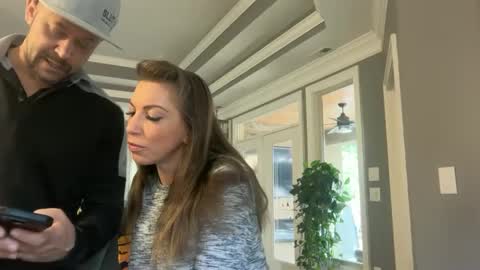 Snapshot of ladylorreign chatting on 10/14/25, 02:07 ladylorreign online show from 10/14/25, 02:07