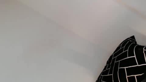 Snapshot of ladylove28 chatting on 10/18/25, 02:40 its Katniss online show from 10/18/25, 02:40