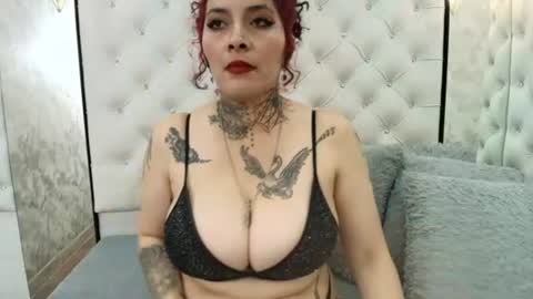 Snapshot of ladymiax chatting on 07/09/26, 03:43 LadyMiaX online show from 07/09/26, 03:43
