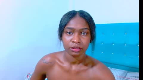 Snapshot of ladypussy69779756 chatting on 01/25/25, 11:11 laura online show from 01/25/25, 11:11