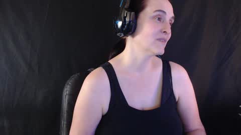 LadySlate online show from 02/01/25, 01:55