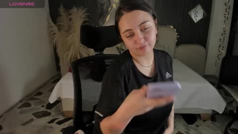 Lady  online show from 01/18/26, 03:10