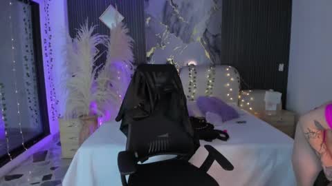 Lady  online show from 02/13/26, 04:52