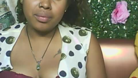 LadyXSnakes online show from 09/26/25, 08:07