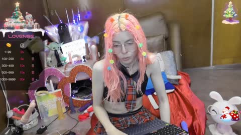 Snapshot of laflakita21 chatting on 01/12/25, 12:49 Skinnygirl online show from 01/12/25, 12:49