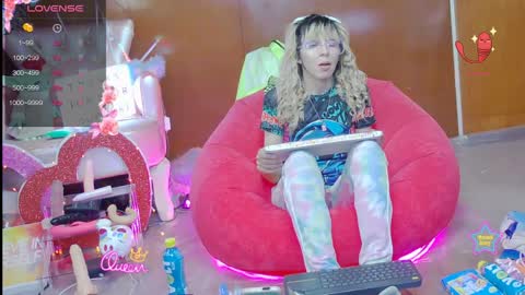 Skinnygirl online show from 04/08/26, 01:49