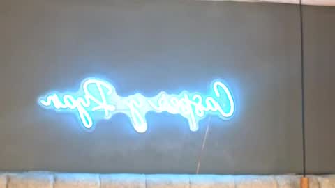    online show from 02/06/25, 01:27