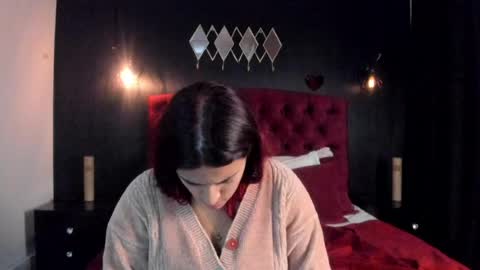 Laia  online show from 05/09/26, 10:42