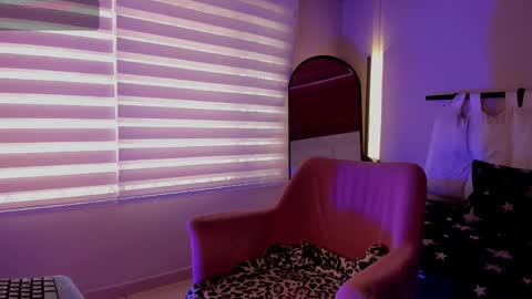 Laila  online show from 02/07/26, 01:26