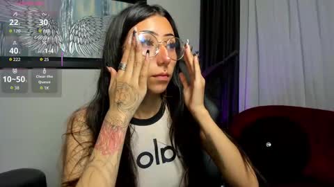 laila_angel online show from 10/06/25, 02:09