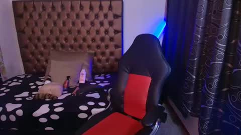 Camila online show from 03/25/26, 09:10