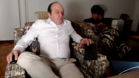 Snapshot of lajose52 chatting on 01/05/25, 06:13 lajose52 online show from 01/05/25, 06:13