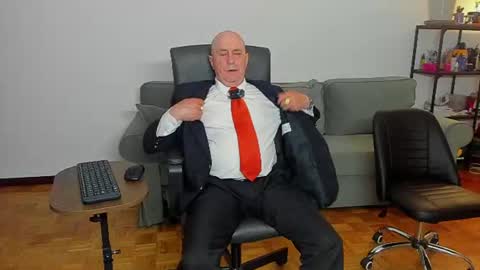 lajose52 online show from 06/19/26, 06:45