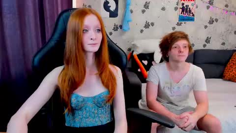 Snapshot of laksmrrr chatting on 02/19/25, 09:50 Lu Alex online show from 02/19/25, 09:50