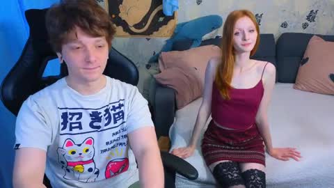 Snapshot of laksmrrr chatting on 04/29/26, 11:47 Lu Alex online show from 04/29/26, 11:47