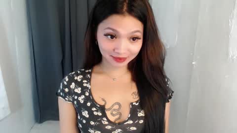 lala_lany online show from 04/17/26, 07:44