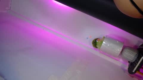 luna  online show from 02/16/26, 06:37