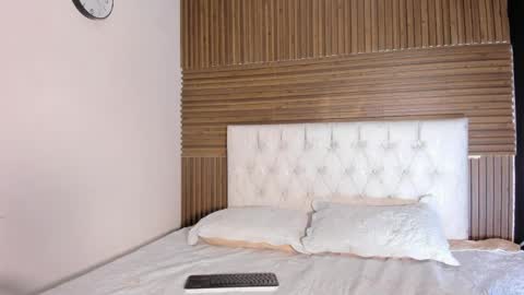 lalabunny01 online show from 03/26/26, 04:18