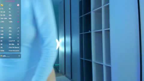 Snapshot of lalajecks chatting on 01/13/26, 08:14 Julia online show from 01/13/26, 08:14