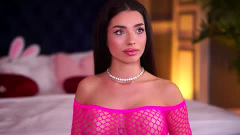 Lala online show from 12/14/25, 07:51