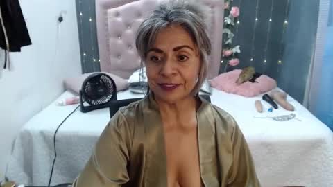 lalisha online show from 02/12/25, 11:41