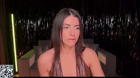 Snapshot of lallebi chatting on 01/27/25, 12:43 Ellina online show from 01/27/25, 12:43