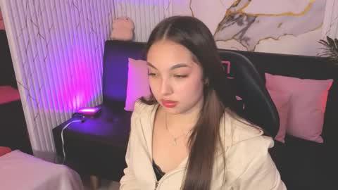lally_tay online show from 05/12/26, 06:43