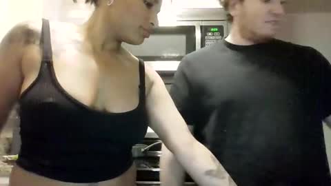 LALOVE99 online show from 03/28/26, 03:39