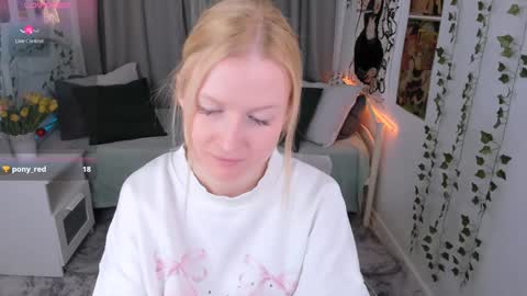 Laly online show from 01/10/25, 07:32