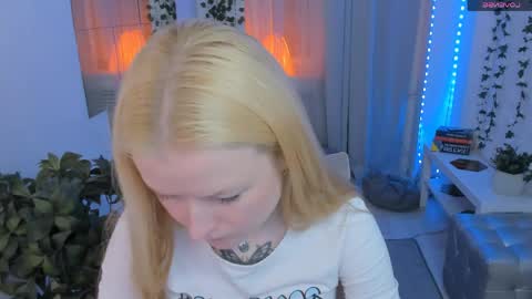 Laly online show from 06/03/26, 11:57