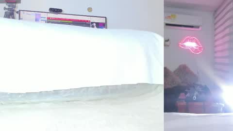 Lana online show from 04/18/26, 09:13