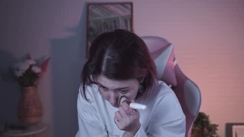 Snapshot of lana__may chatting on 12/27/24, 11:28 just call me Lana and her security online show from 12/27/24, 11:28