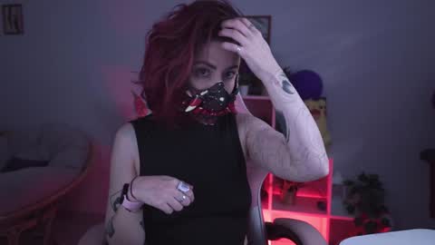 Snapshot of lana__may chatting on 02/07/25, 08:11 just call me Lana and her security online show from 02/07/25, 08:11