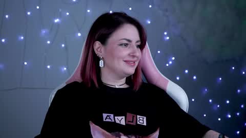 Snapshot of lana__may chatting on 02/13/25, 02:31 just call me Lana and her security online show from 02/13/25, 02:31