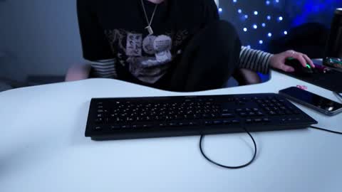 Snapshot of lana__may chatting on 03/12/25, 02:12 just call me Lana and her security online show from 03/12/25, 02:12