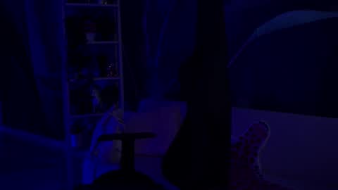 Snapshot of lana__may chatting on 09/18/25, 08:05 just call me Lana and her security online show from 09/18/25, 08:05