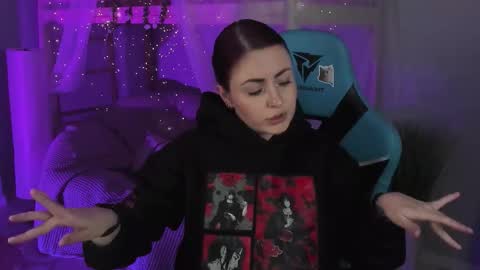 Snapshot of lana__may chatting on 11/08/25, 05:29 just call me Lana and her security online show from 11/08/25, 05:29