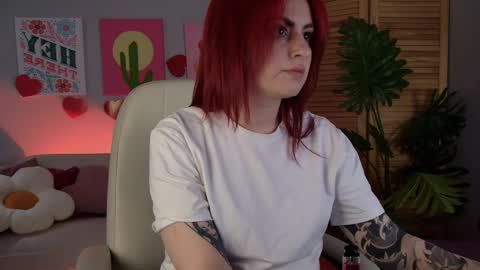 just call me Lana  and her security online show from 04/18/26, 11:14