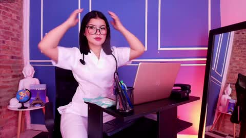  Lana  online show from 04/10/26, 11:04