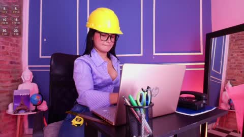  Lana  online show from 04/11/26, 11:14