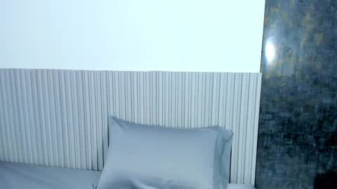 Lana online show from 02/09/25, 02:17