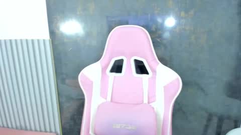 Lana online show from 09/09/25, 08:19