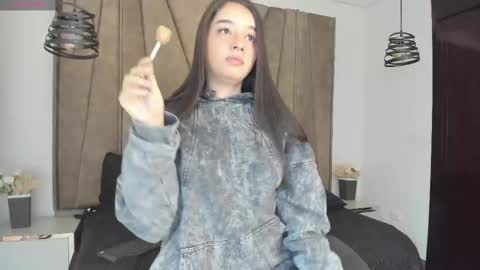 Snapshot of lana_collins_ chatting on 02/18/26, 05:58 Lana online show from 02/18/26, 05:58