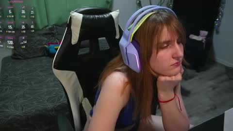 Kay online show from 03/11/25, 07:25