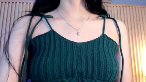 ... .          . ... online show from 09/29/25, 12:10