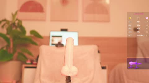 lana_kane_ online show from 02/10/25, 03:21